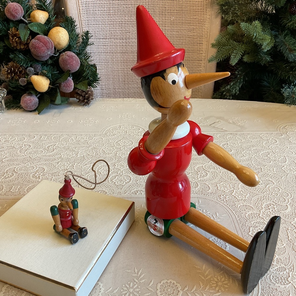 Pinocchio 16” Wood Vtg 80’s made in Italy (ornament sold)